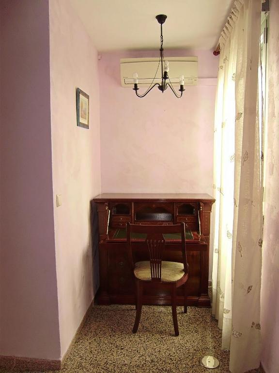Hostal Miguel Angel Мадрид Екстериор снимка
